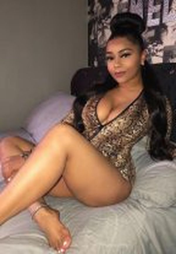 Suzanne - escort Radom