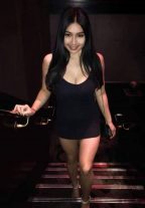 Neomi - escort Gliwice