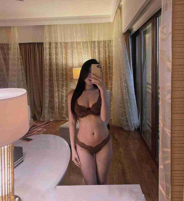 Aleyna - escort Elbląg