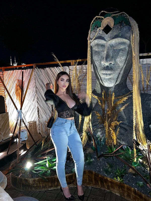 Niesia - escort Toruń