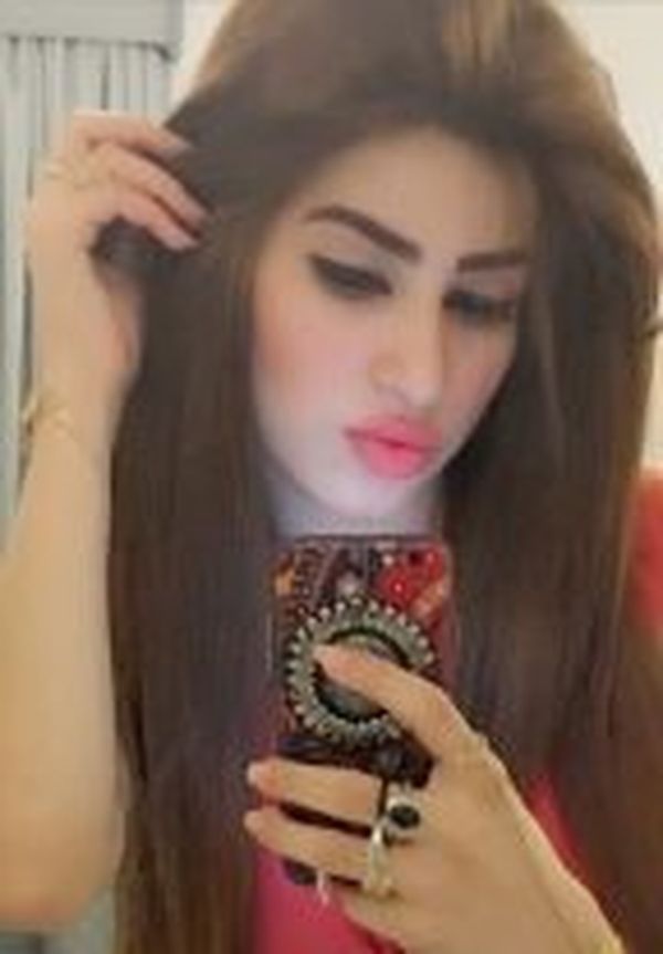 Yana - escort Będzin