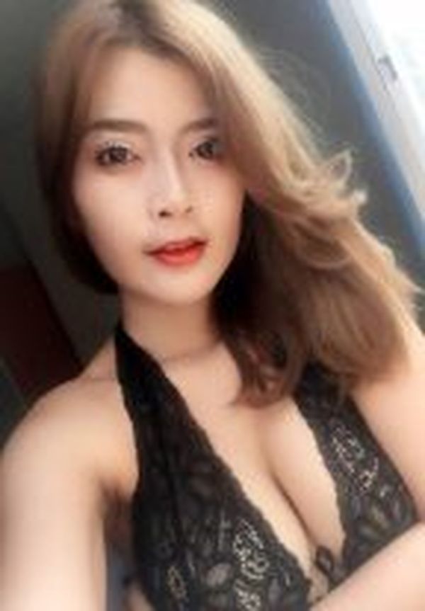 Rochelle - escort Świętochłowice